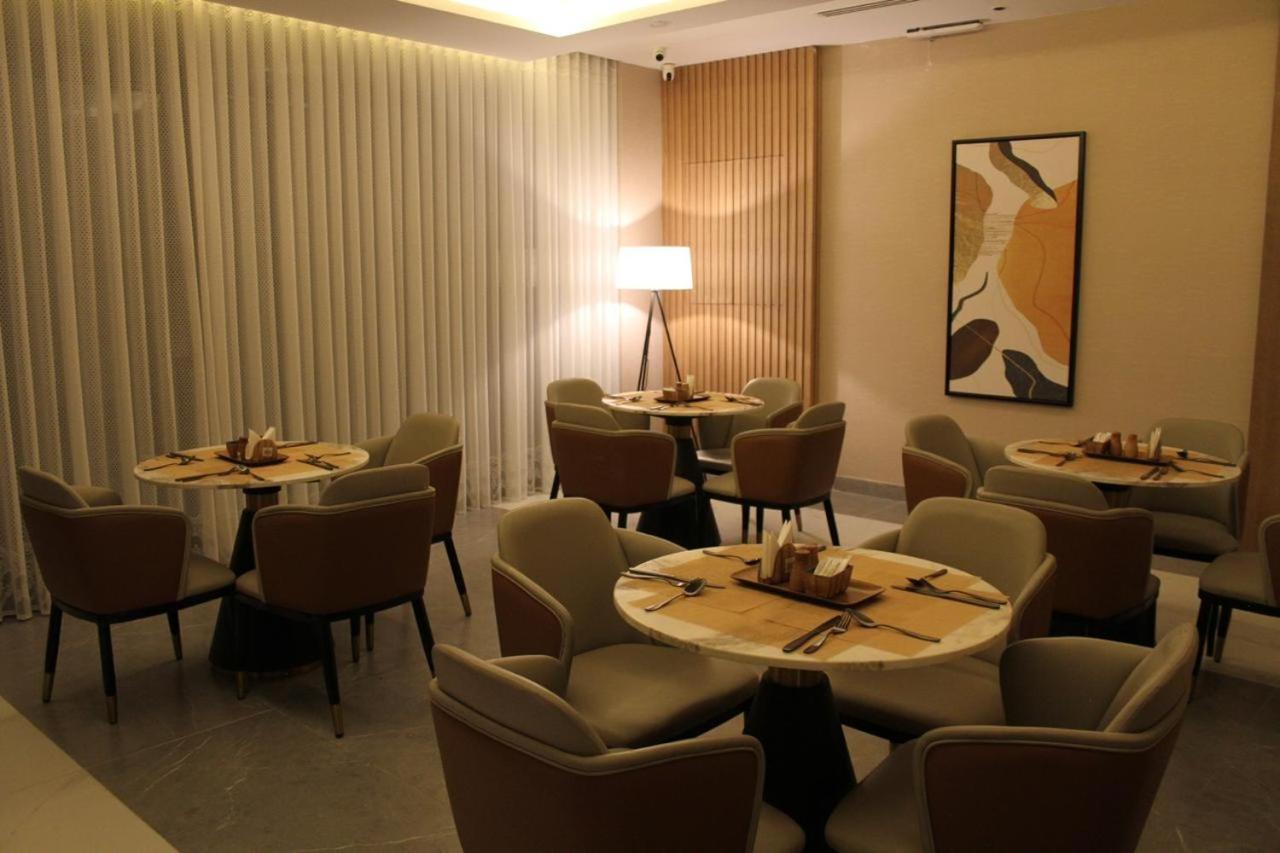 ריאד Al Muhaidb Residence Jawazat מראה חיצוני תמונה